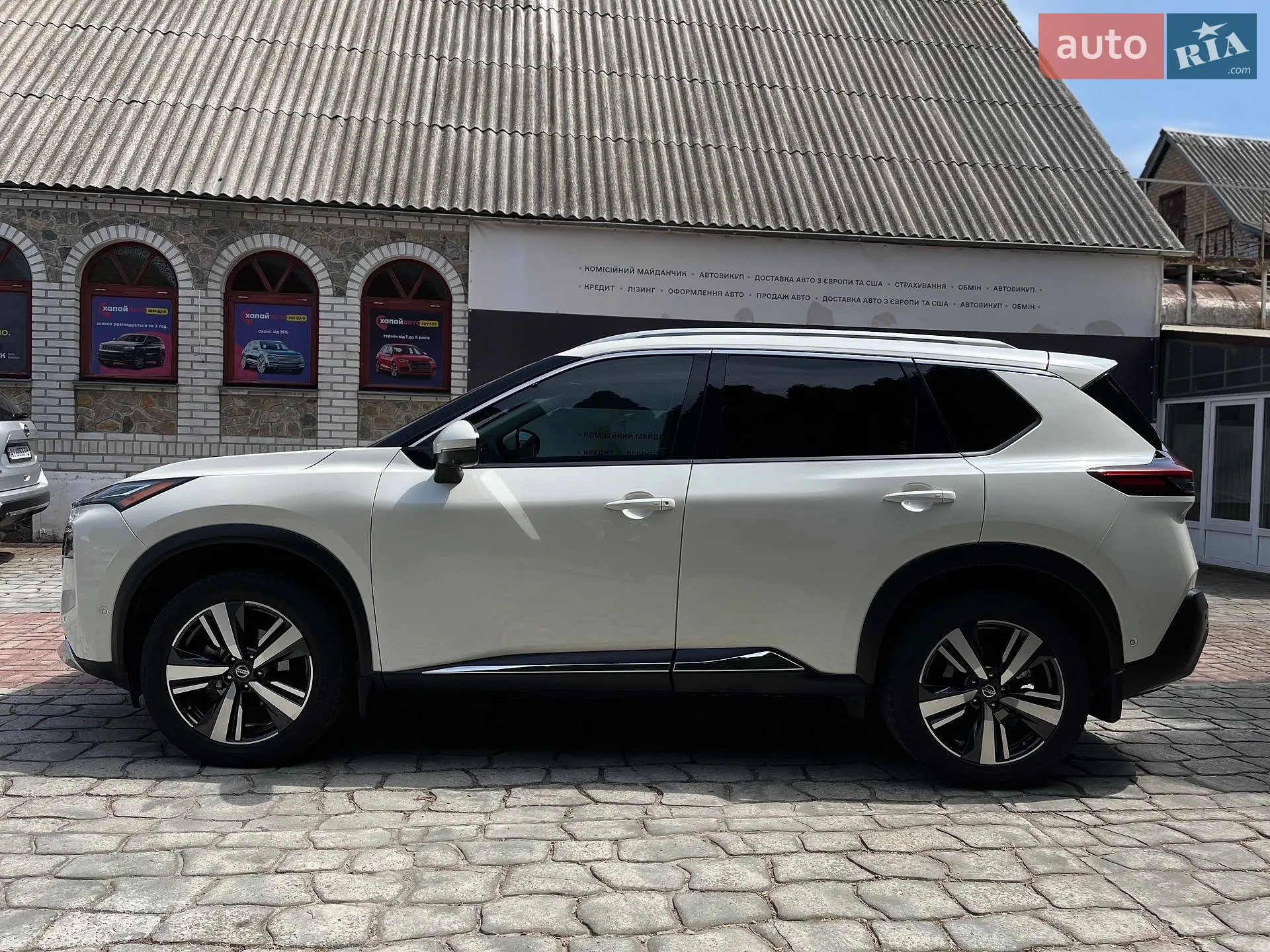 2021 Nissan Rogue - мініатюра 9
