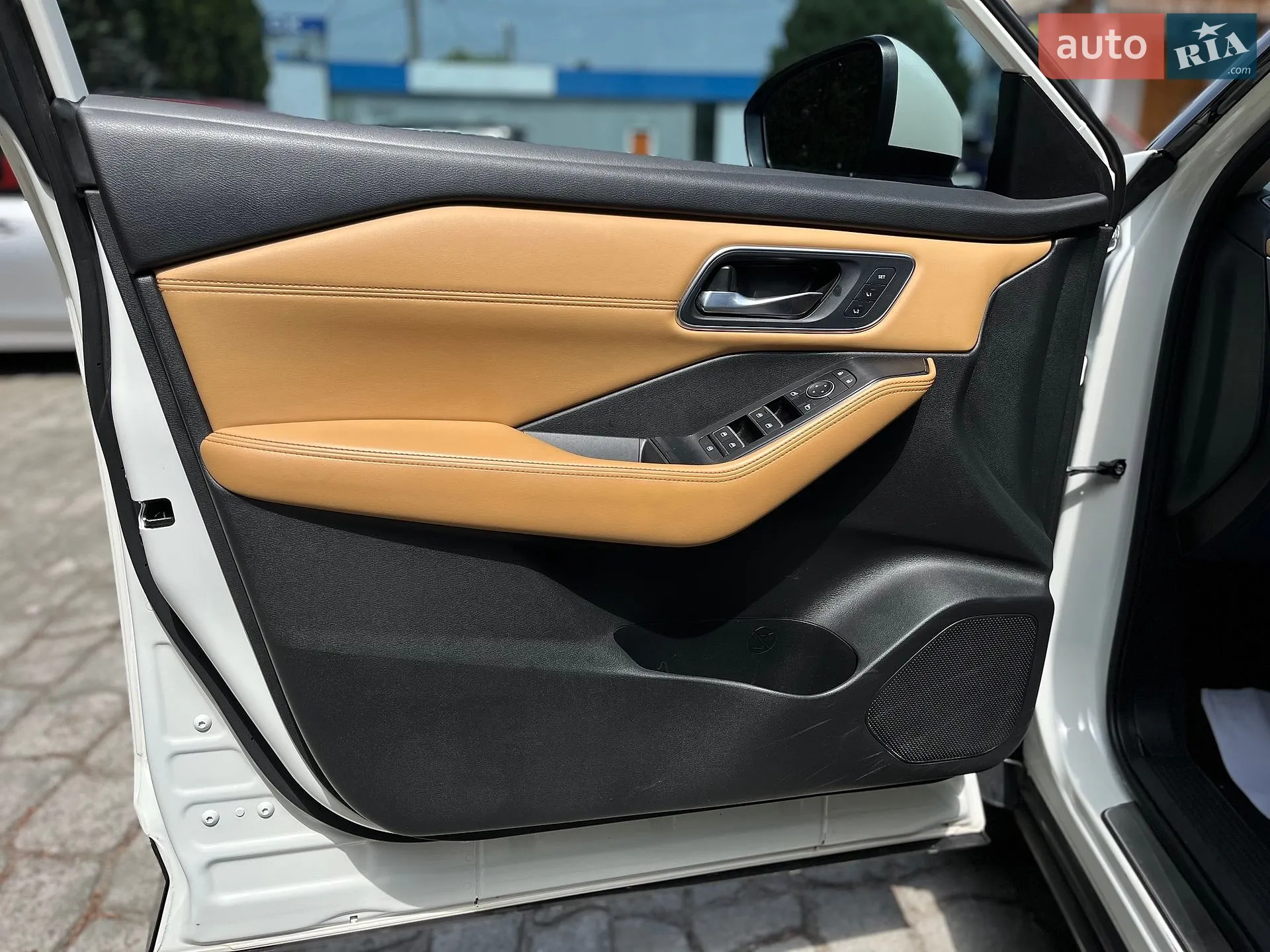 2021 Nissan Rogue - мініатюра 13