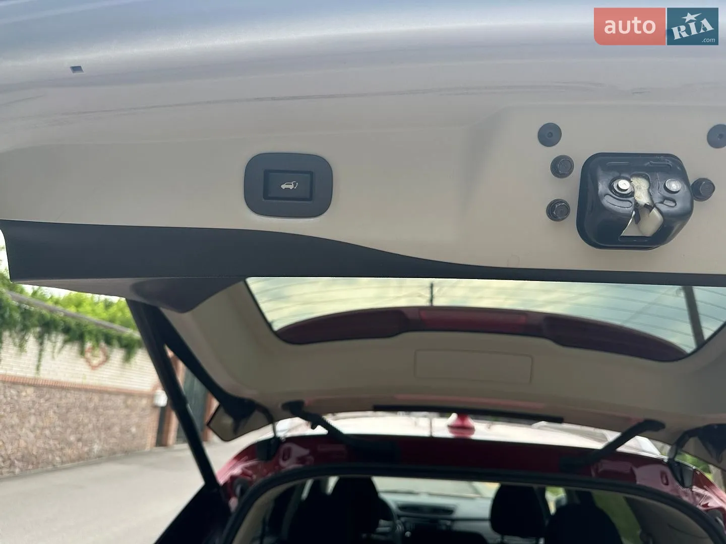 2019 Nissan Rogue - мініатюра 18