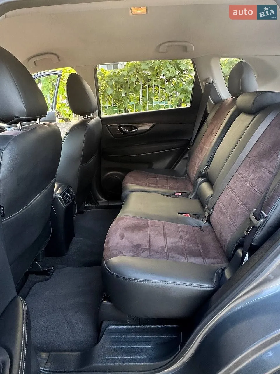 2019 Nissan Rogue - мініатюра 13