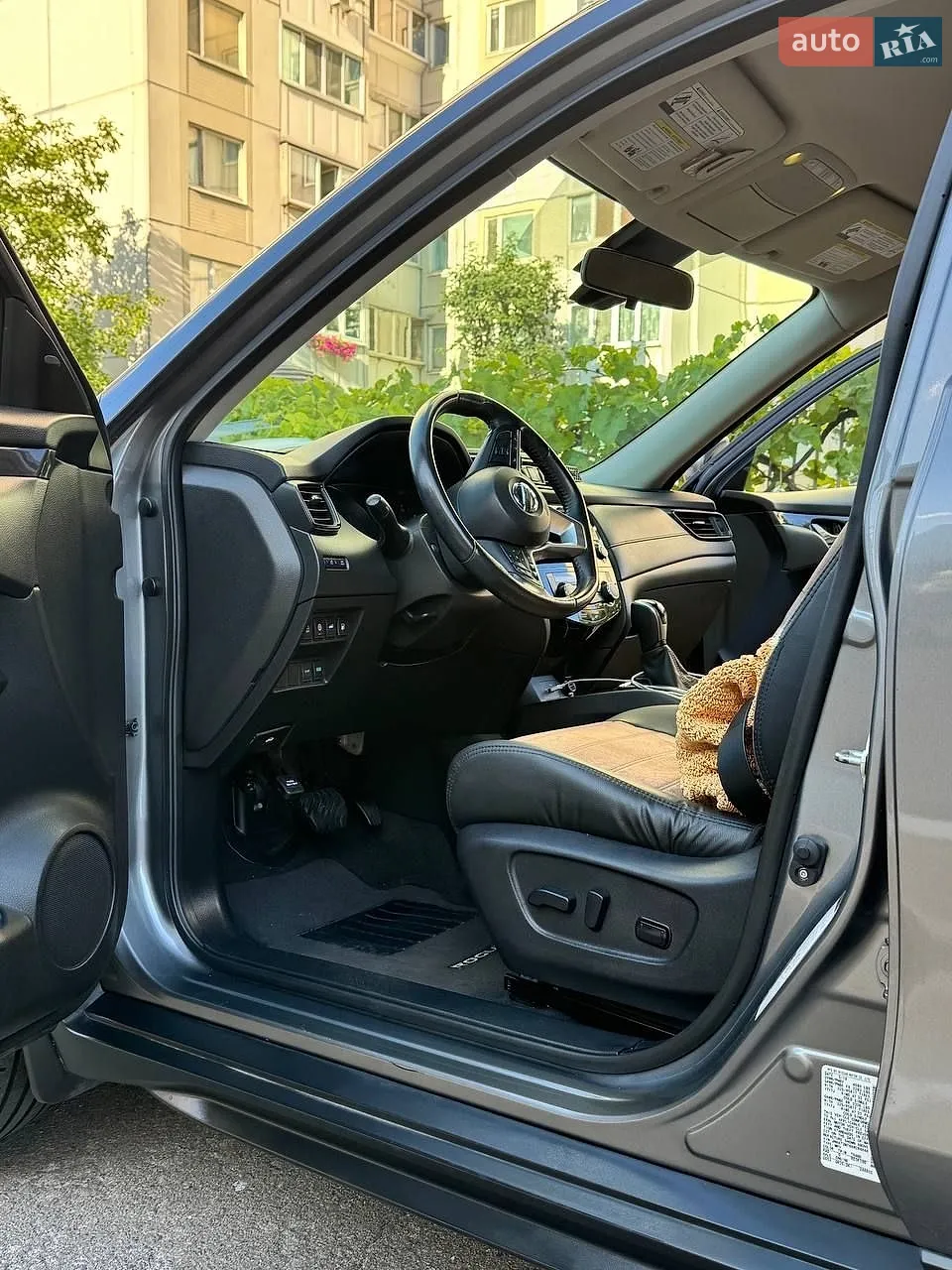 2019 Nissan Rogue - мініатюра 14