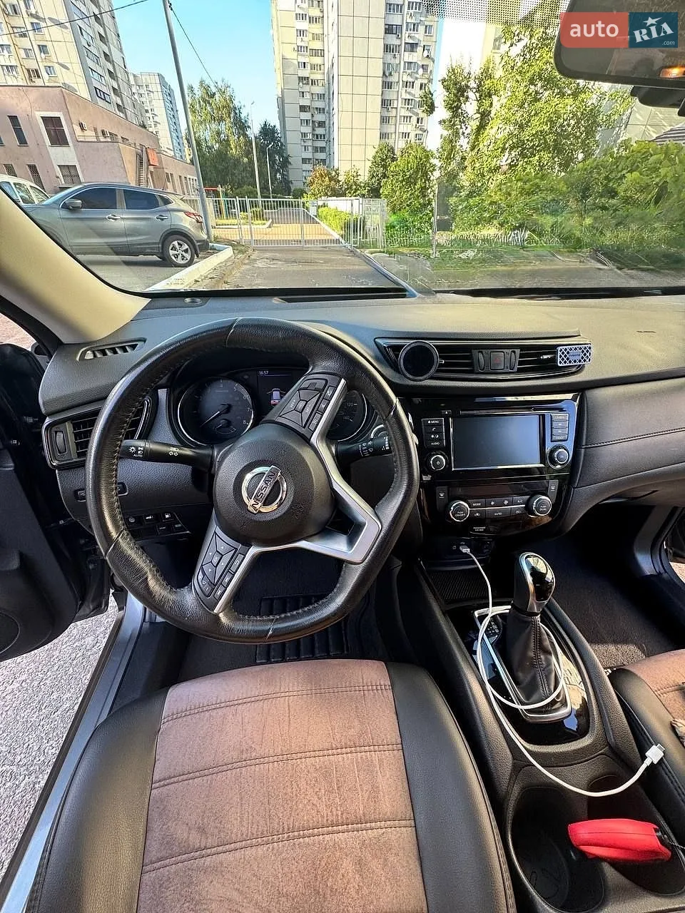 2019 Nissan Rogue - мініатюра 15