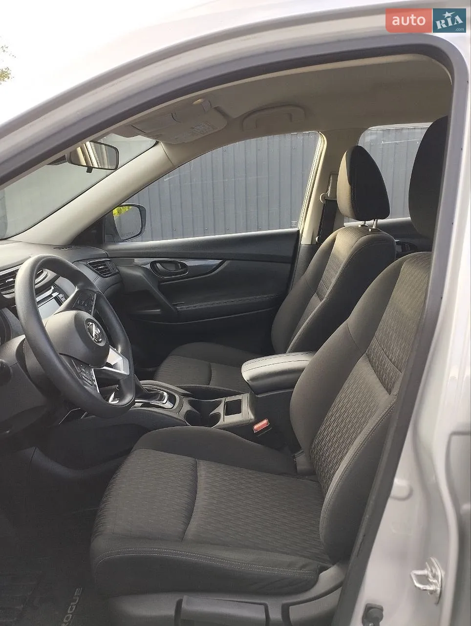 2020 Nissan Rogue - мініатюра 5