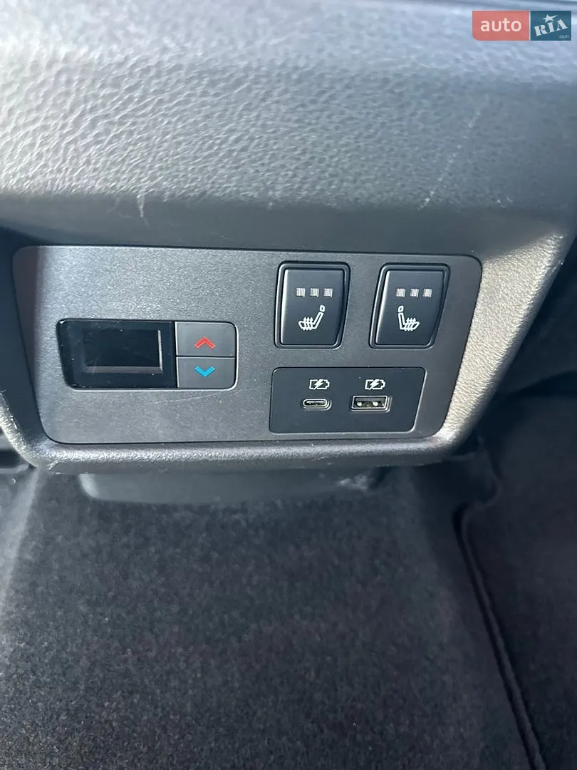 2021 Nissan Rogue - мініатюра 16