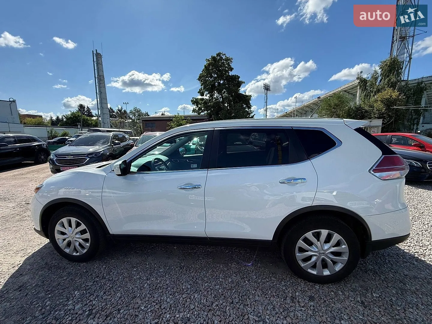 2015 Nissan Rogue - мініатюра 2