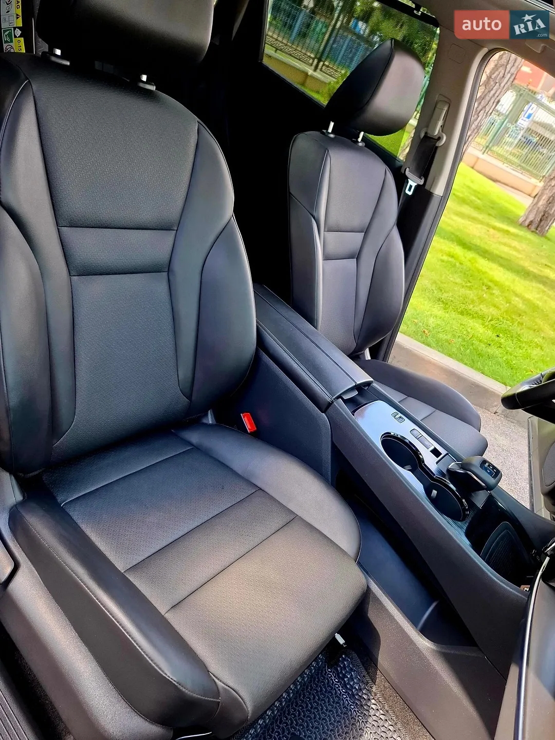 2021 Nissan Rogue - мініатюра 28