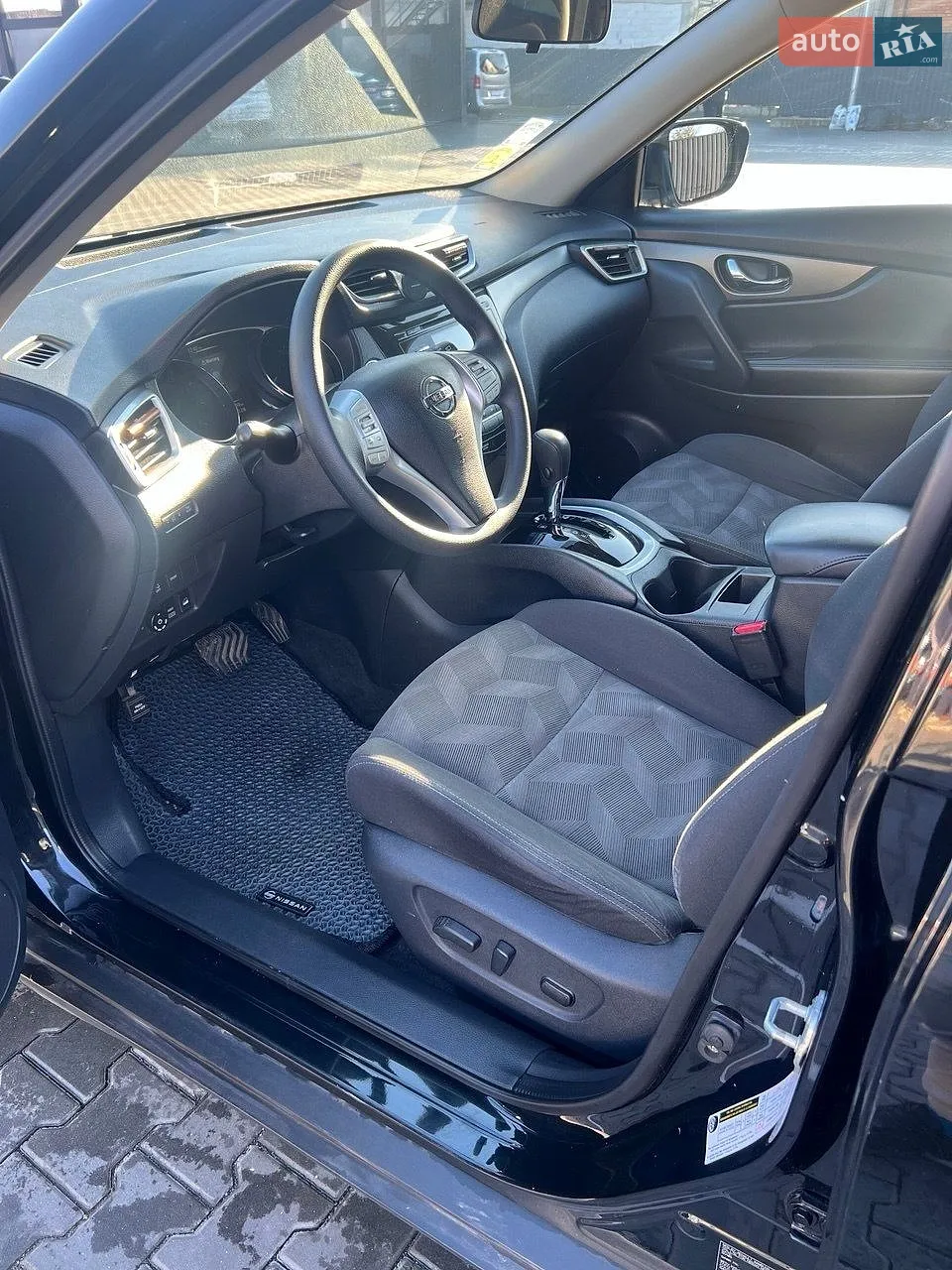 2016 Nissan Rogue - мініатюра 6