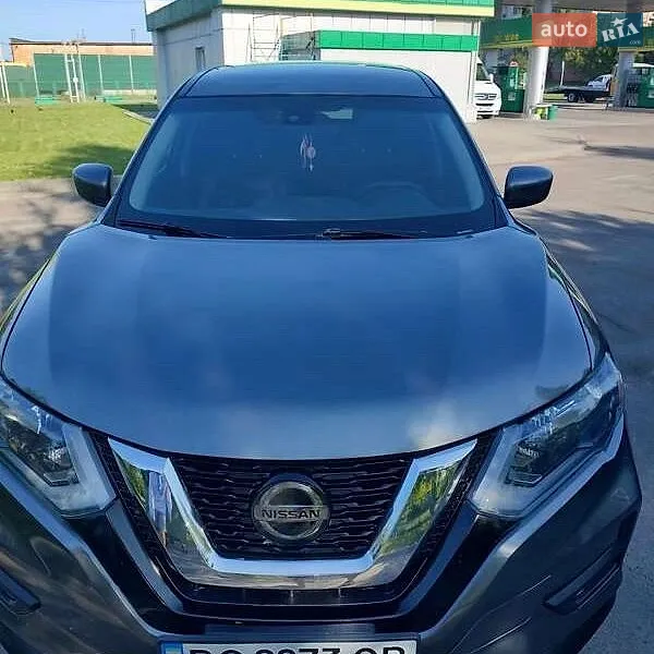 Nissan Rogue