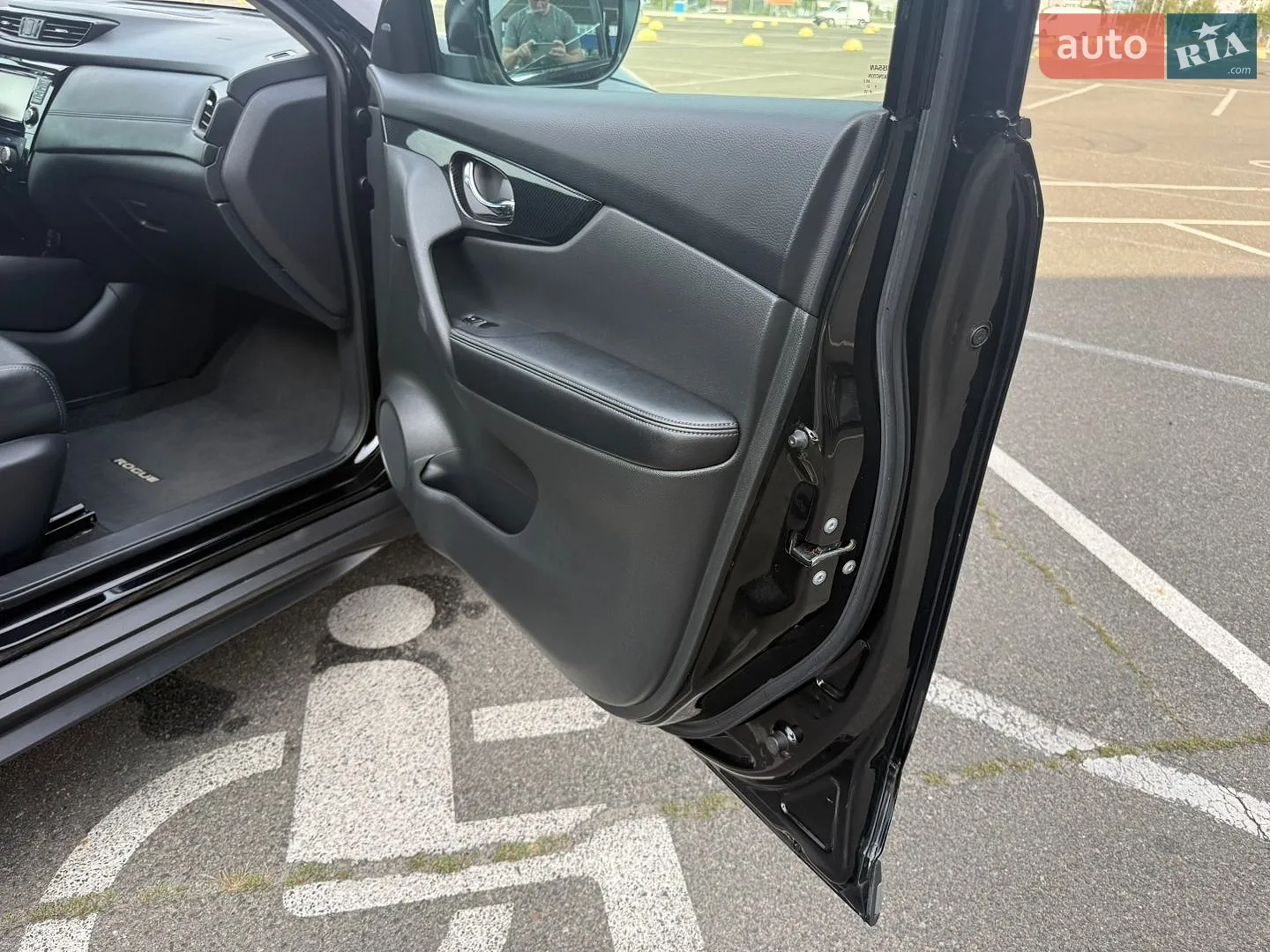 2016 Nissan Rogue - мініатюра 26