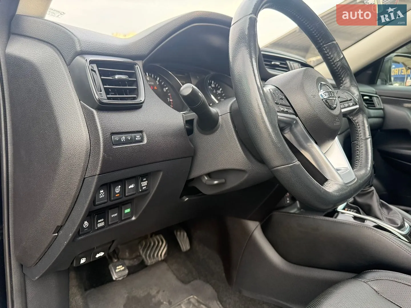 2016 Nissan Rogue - мініатюра 32
