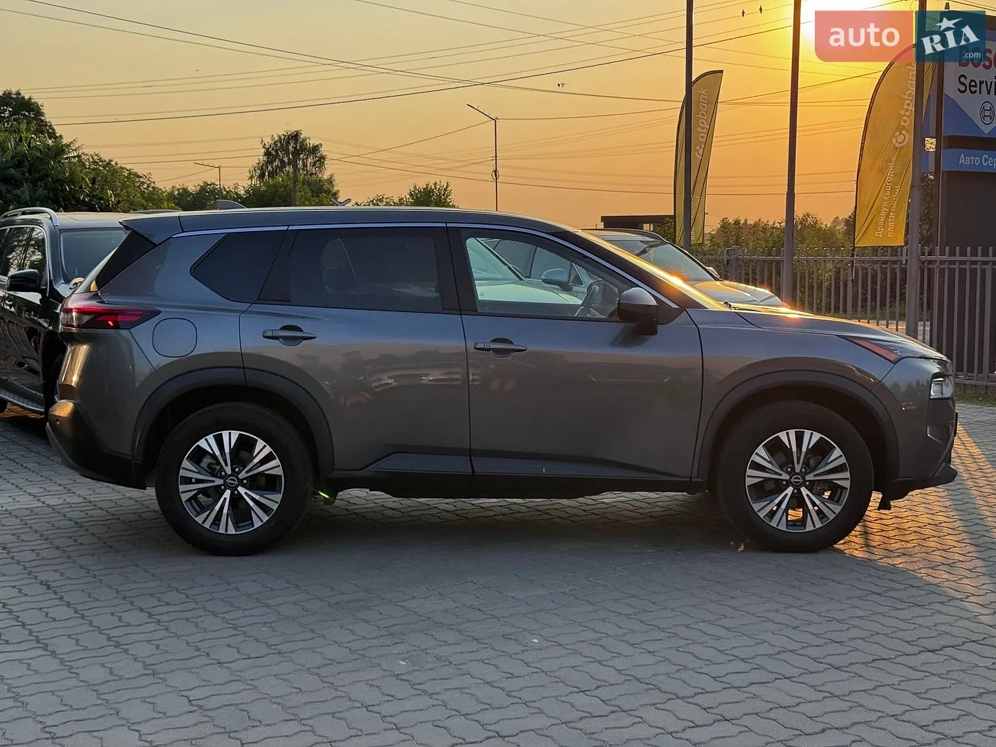 2022 Nissan Rogue - мініатюра 2