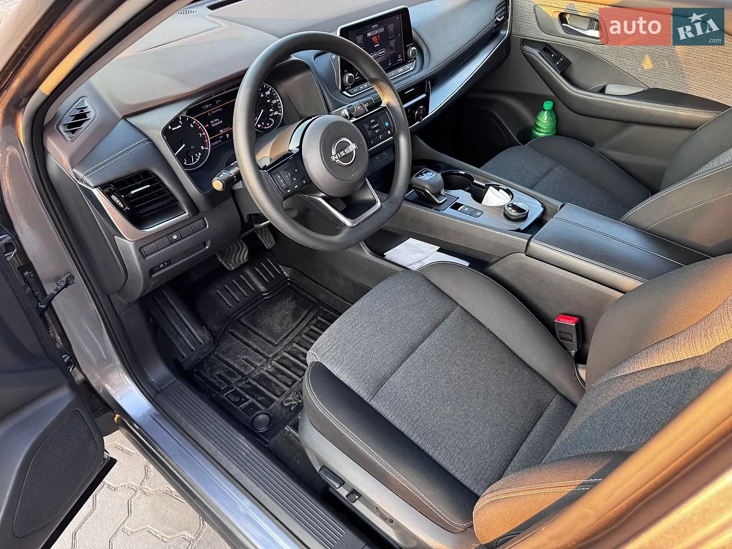 2022 Nissan Rogue - мініатюра 16