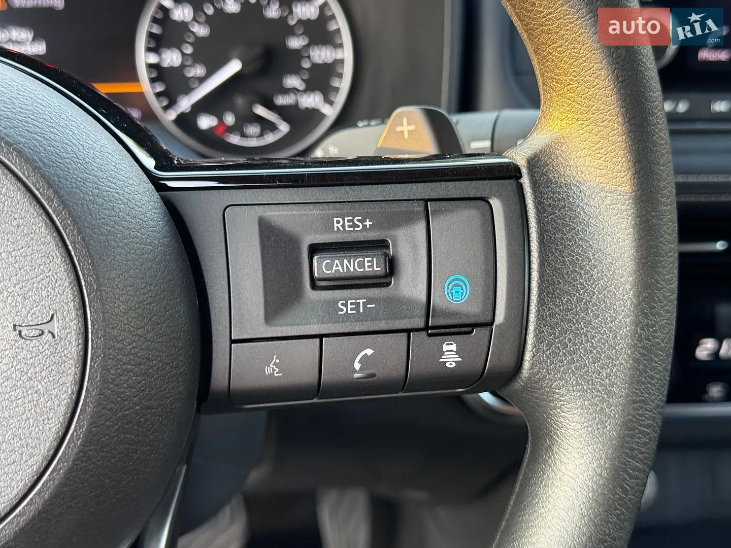 2022 Nissan Rogue - мініатюра 23