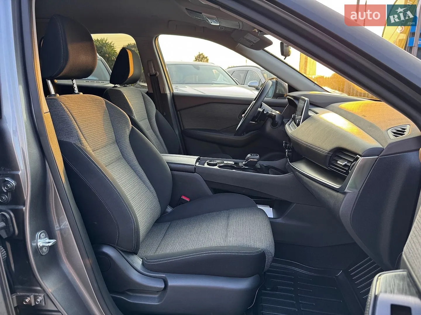 2022 Nissan Rogue - мініатюра 36