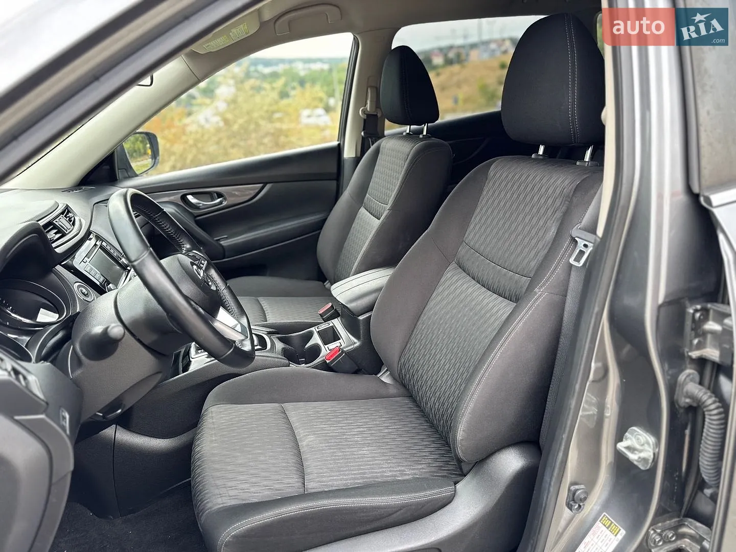 2019 Nissan Rogue - мініатюра 10