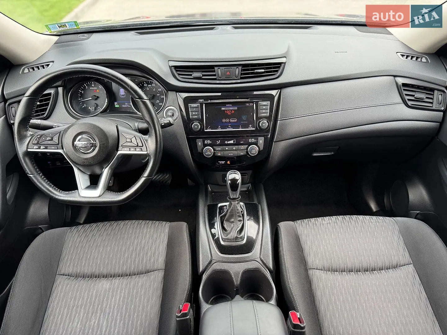 2019 Nissan Rogue - мініатюра 21