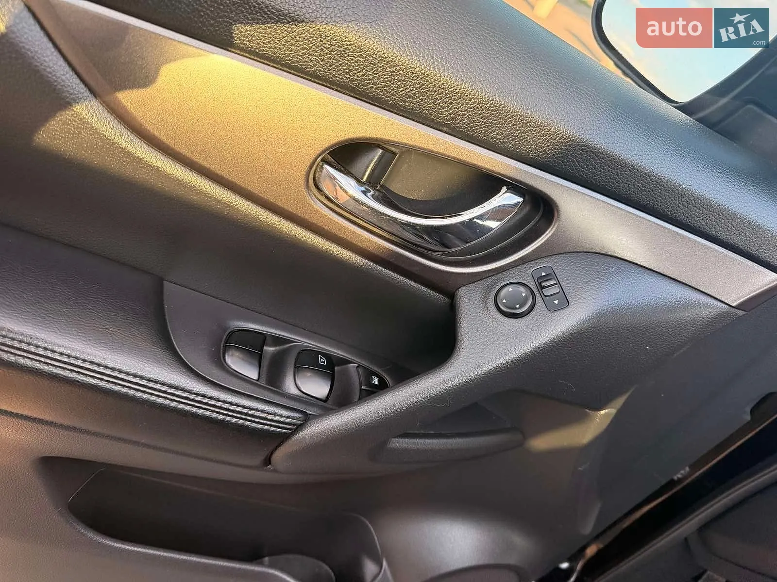 2015 Nissan Rogue - мініатюра 7