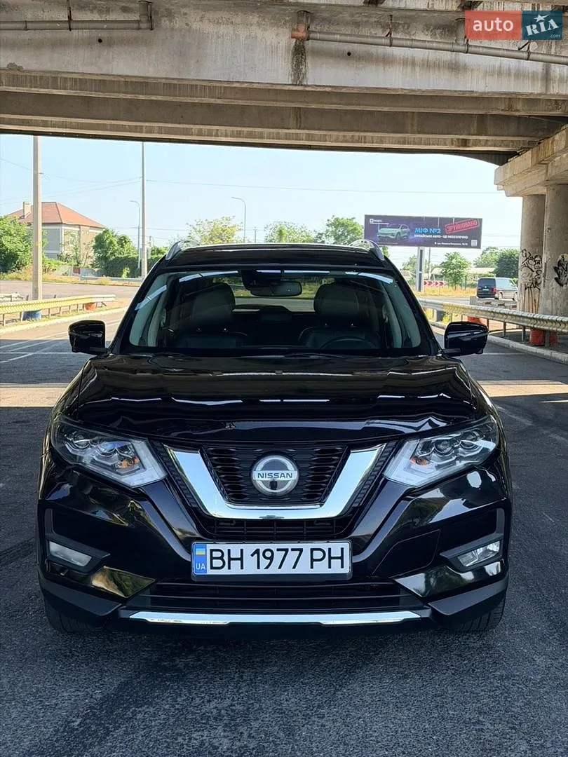 2017 Nissan Rogue - фото 1