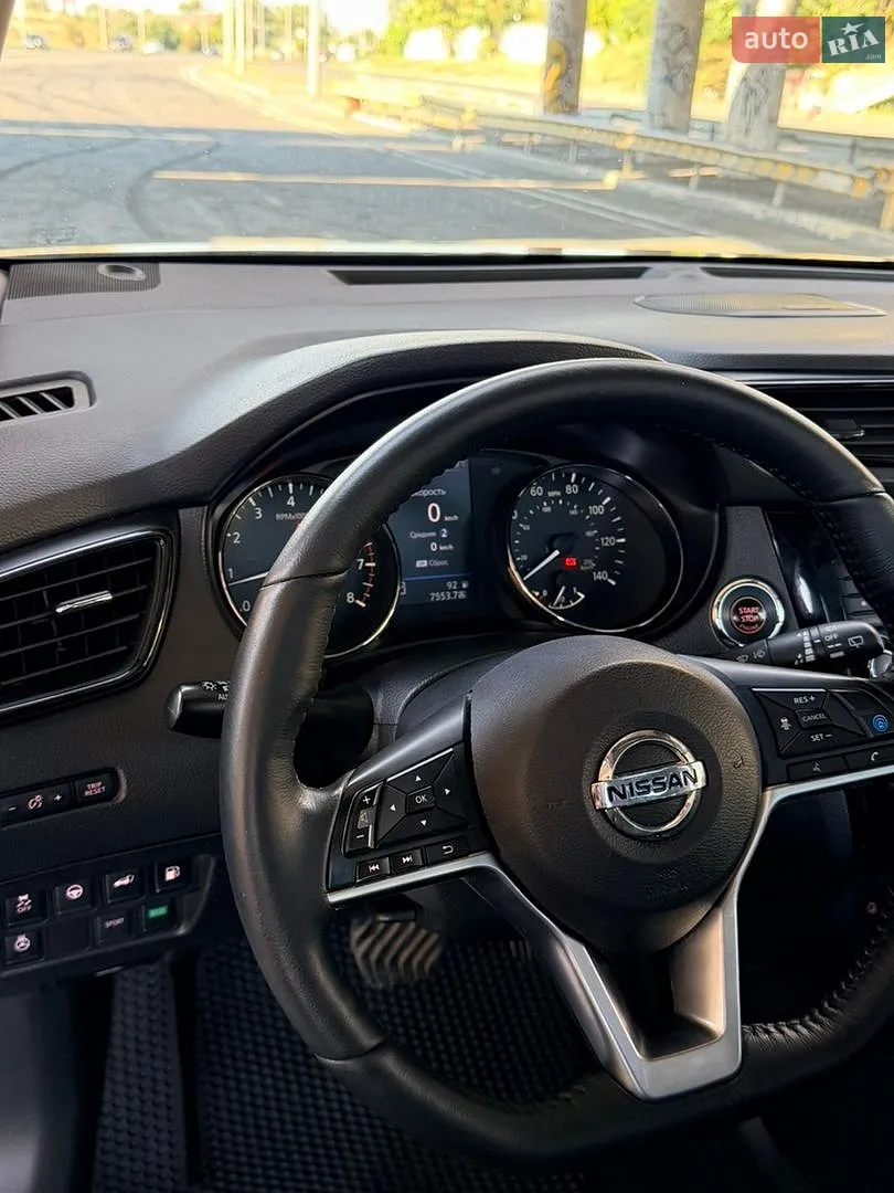 2017 Nissan Rogue - мініатюра 13