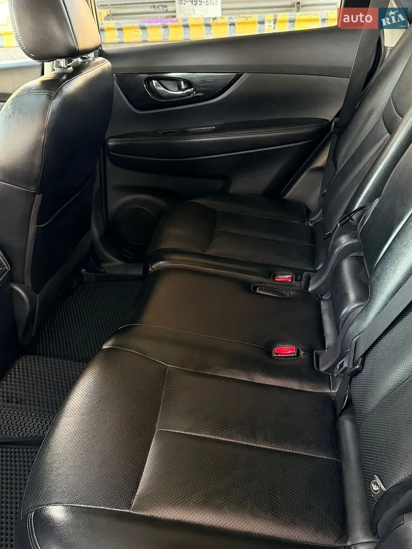 2017 Nissan Rogue - мініатюра 15