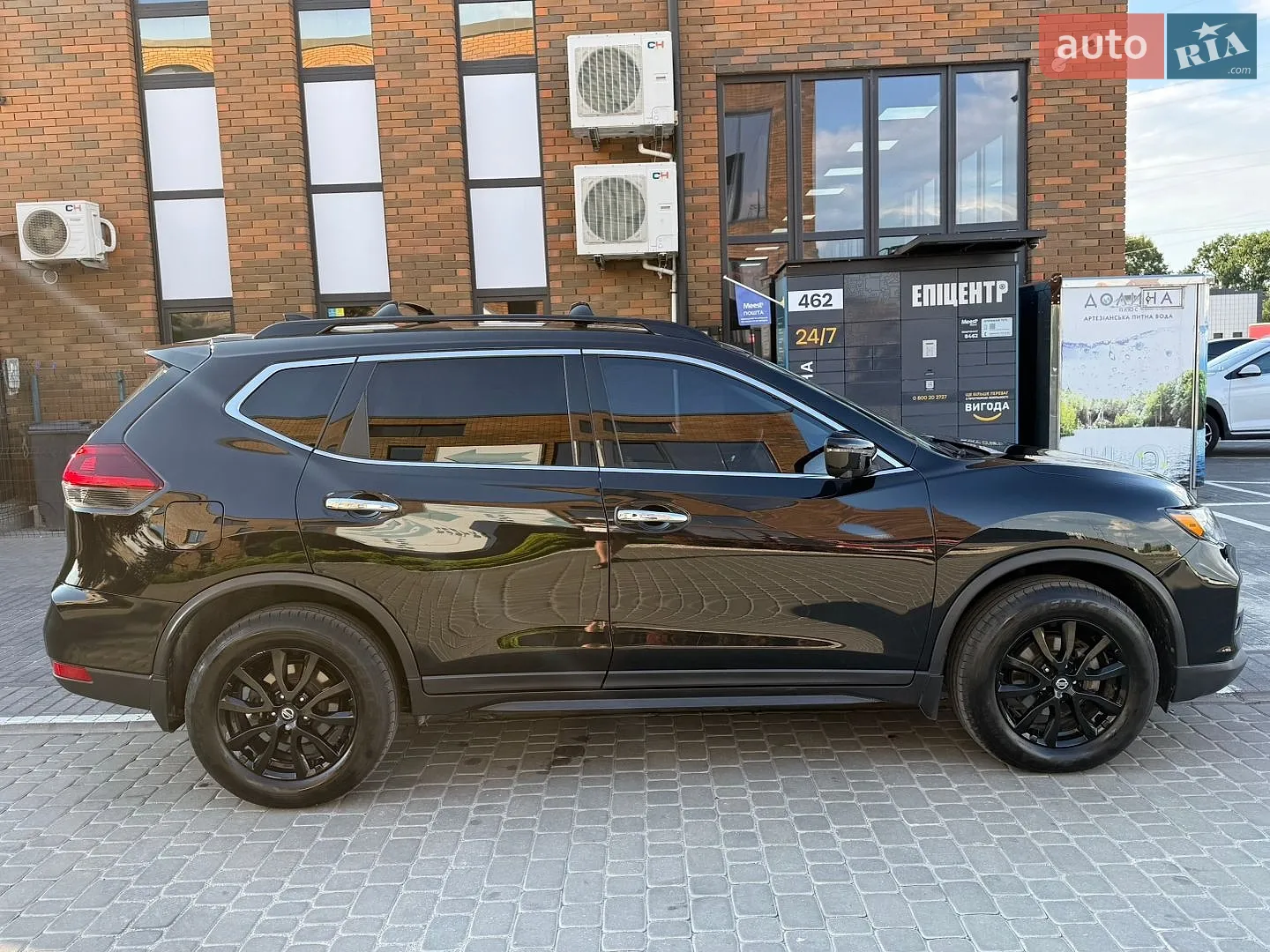 2018 Nissan Rogue - мініатюра 8