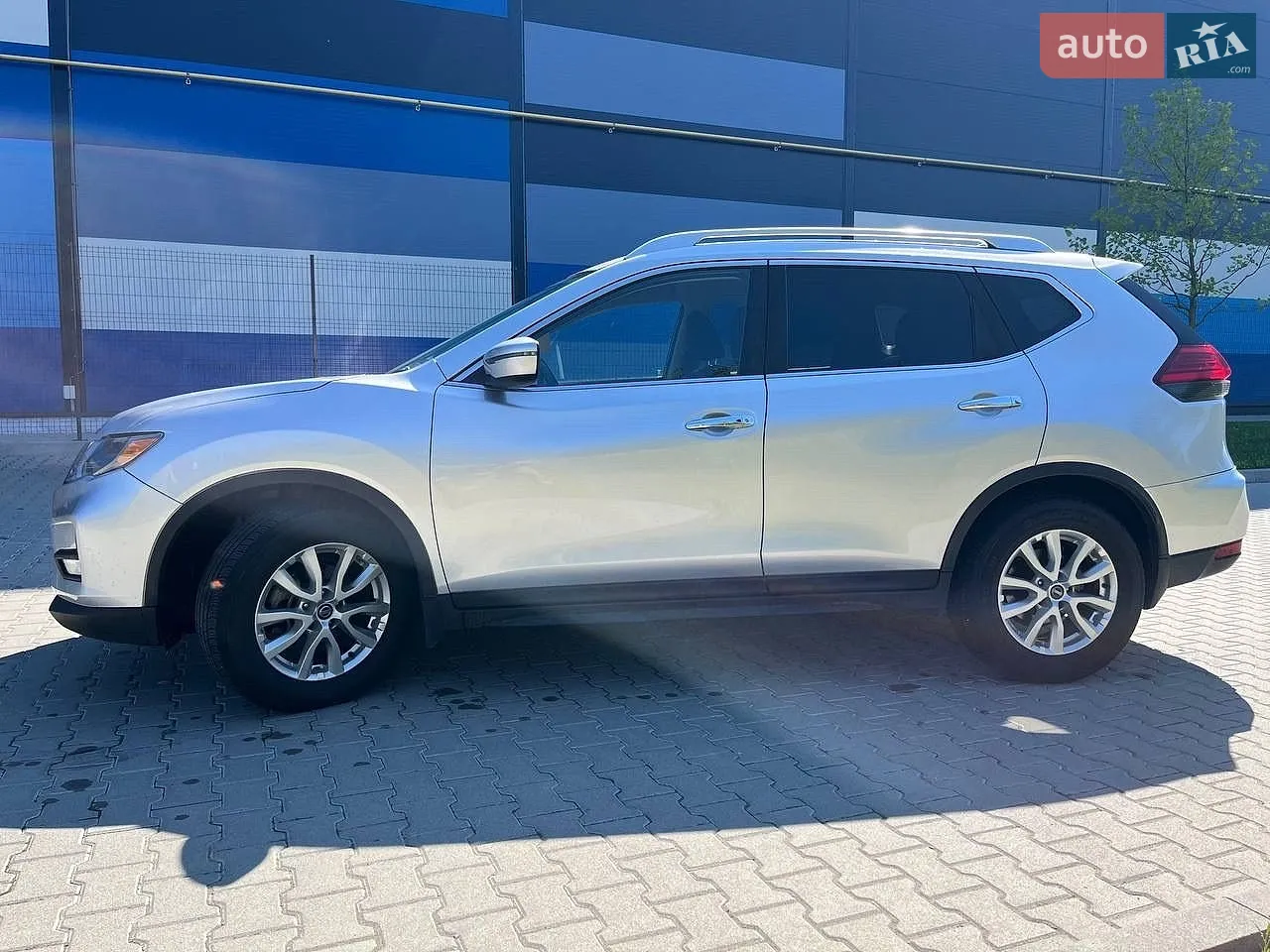 2016 Nissan Rogue - мініатюра 3