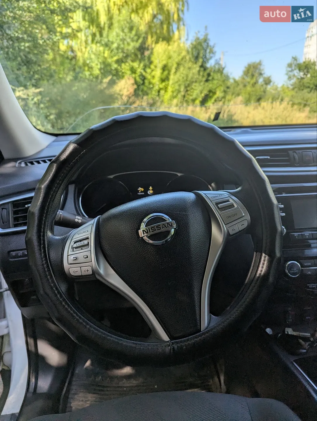 2016 Nissan Rogue - мініатюра 11
