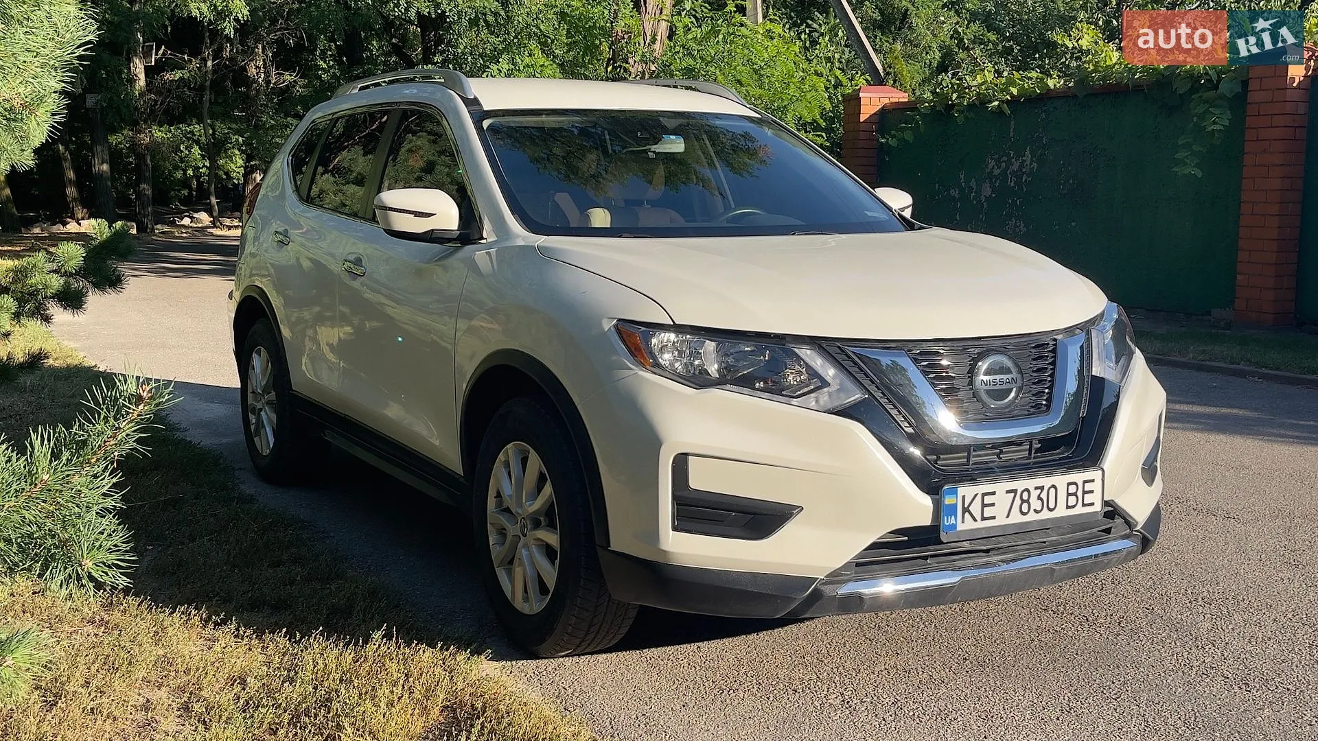 2019 Nissan Rogue - мініатюра 10