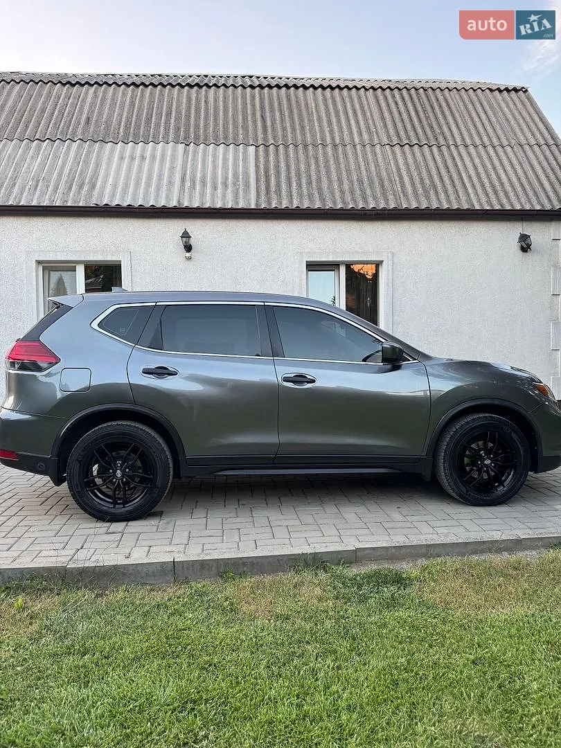 2017 Nissan Rogue - мініатюра 4