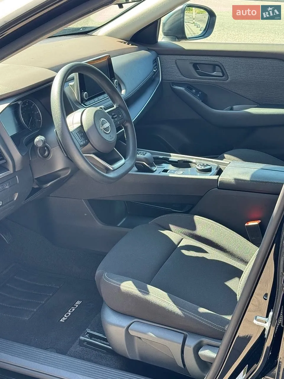 2023 Nissan Rogue - мініатюра 25