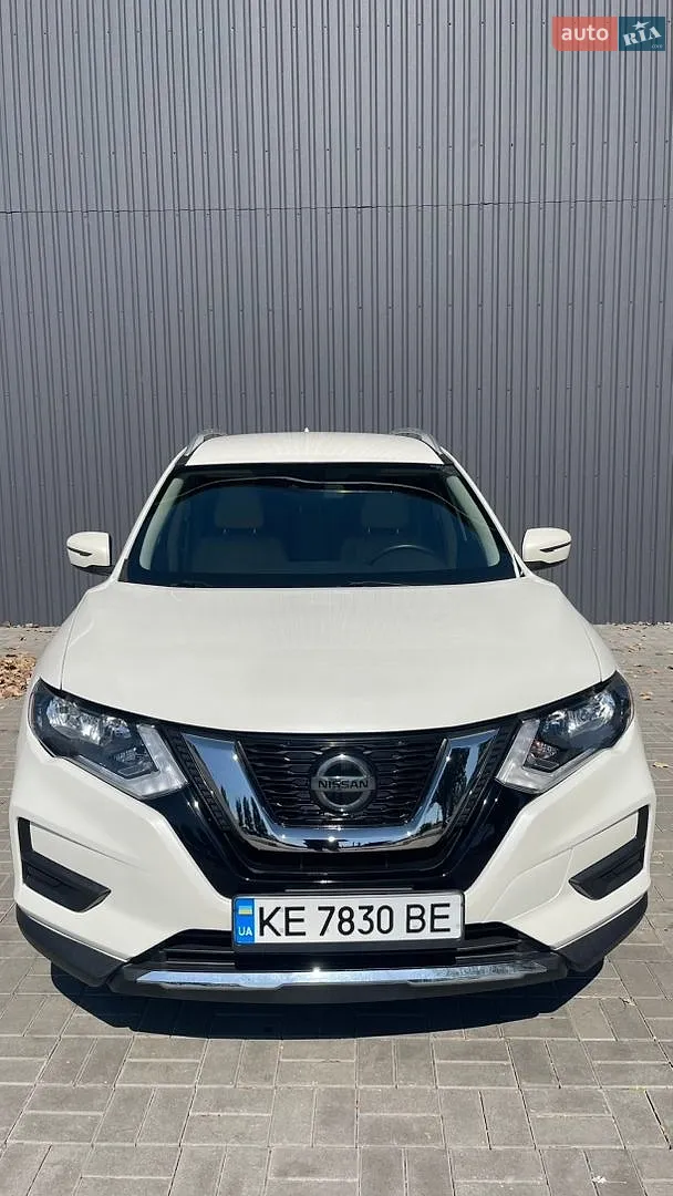 2019 Nissan Rogue - фото 1