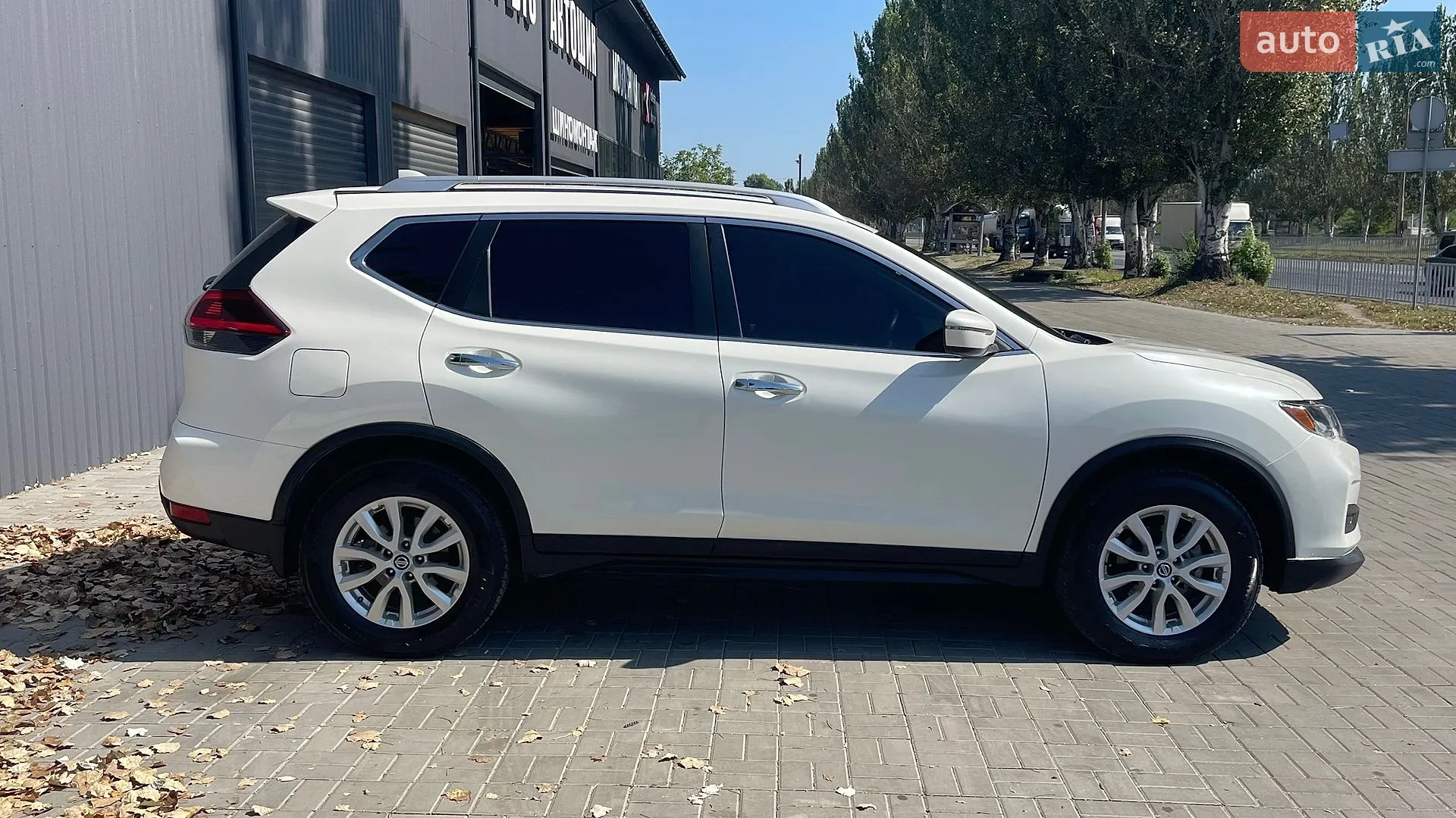2019 Nissan Rogue - мініатюра 20