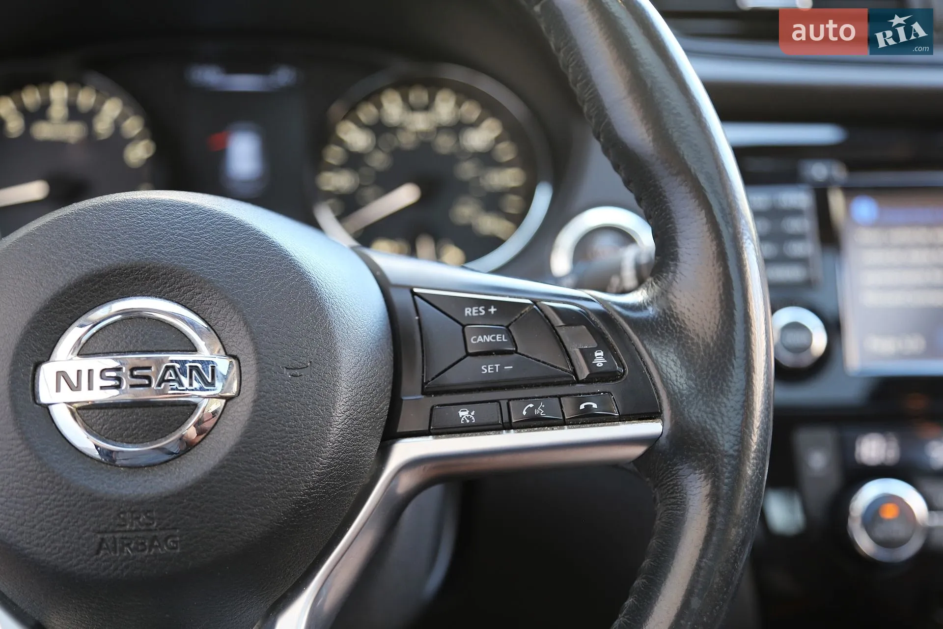 2016 Nissan Rogue - мініатюра 20