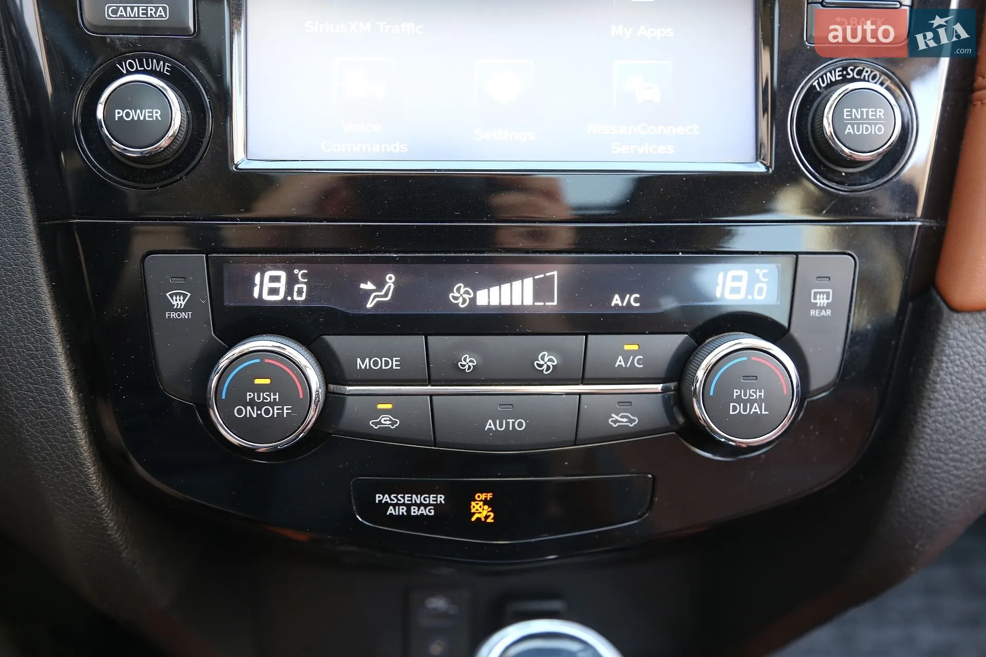2016 Nissan Rogue - мініатюра 26