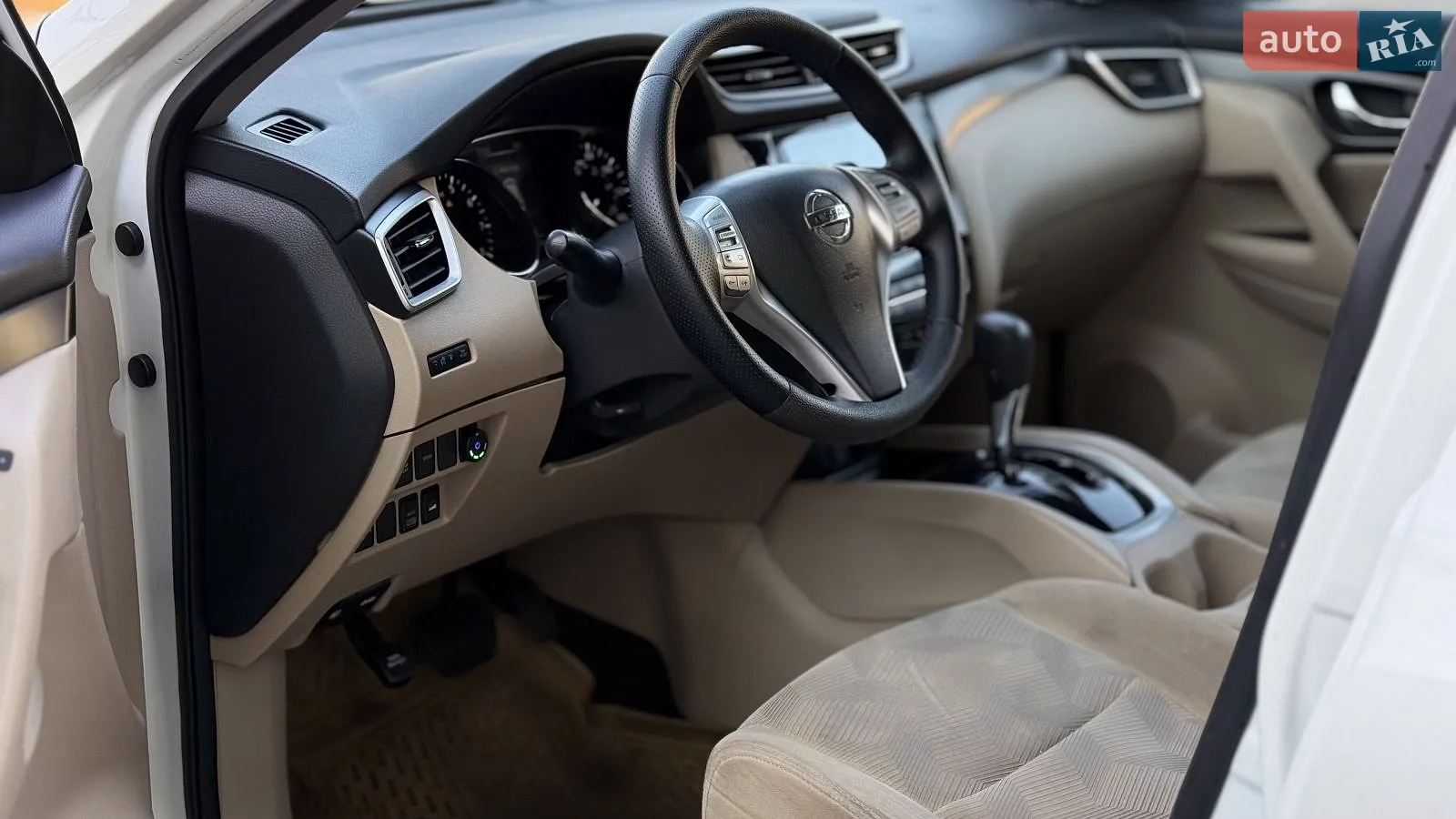 2016 Nissan Rogue - мініатюра 9