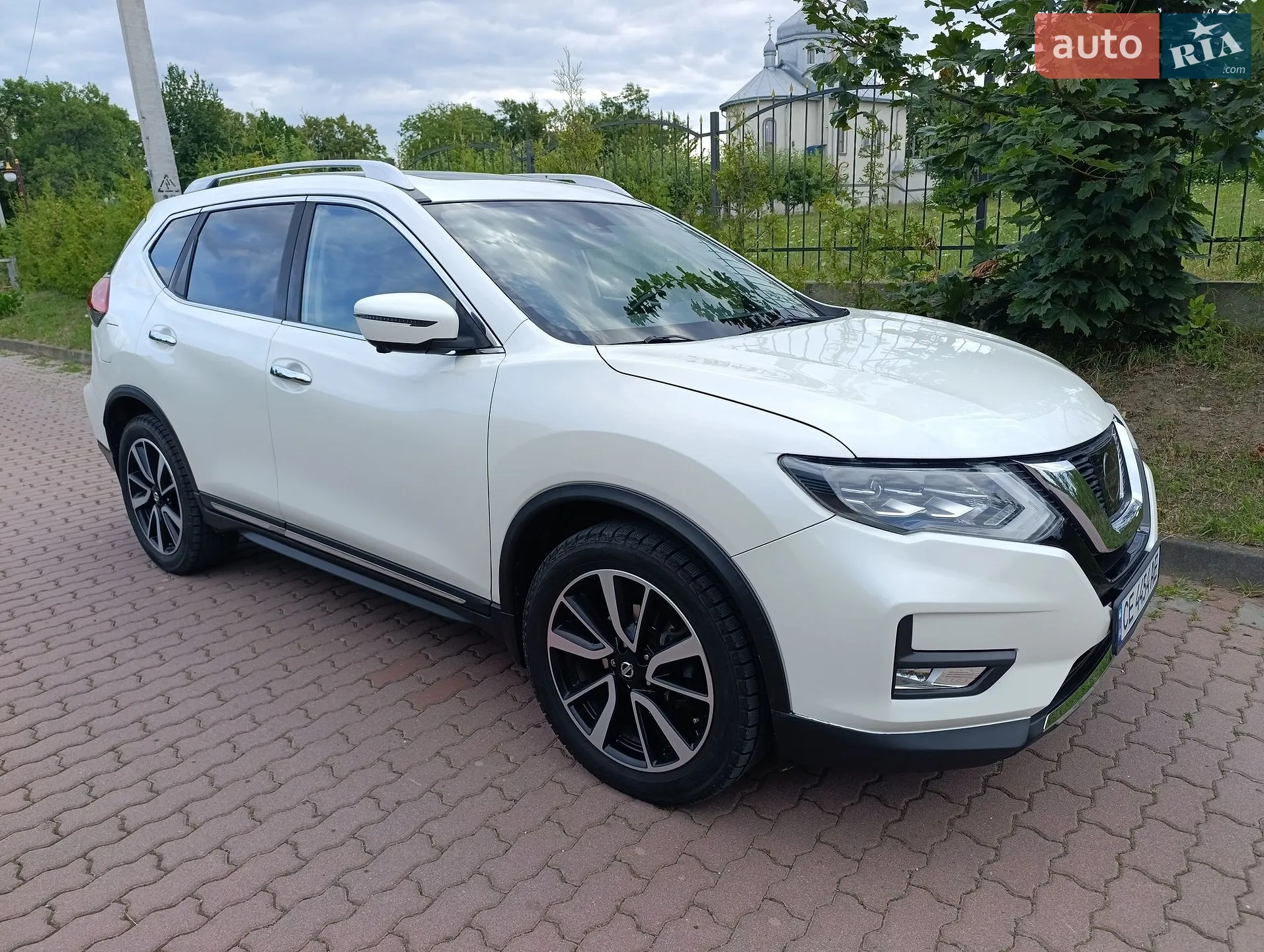 2017 Nissan Rogue - фото 1