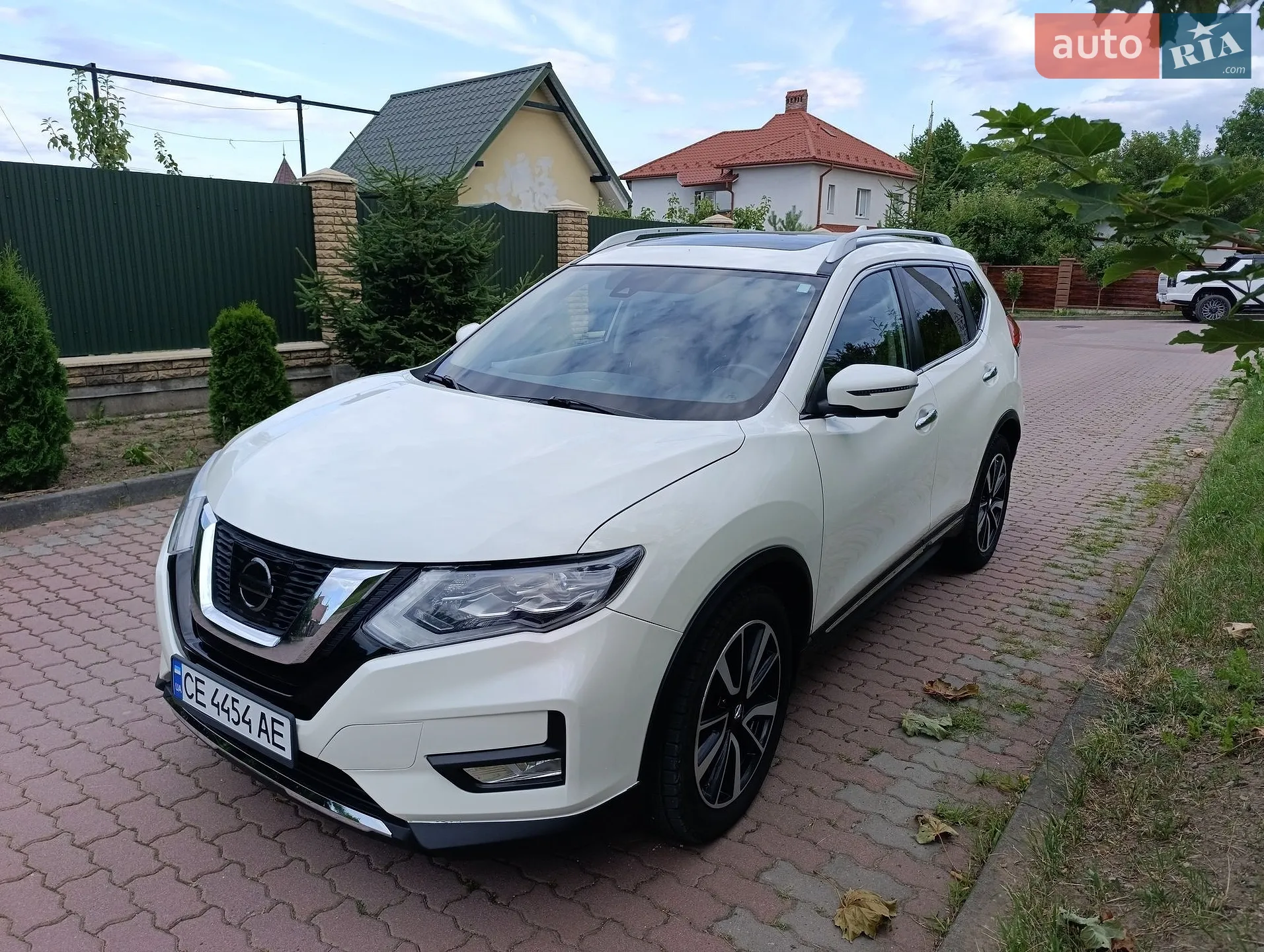 2017 Nissan Rogue - мініатюра 3