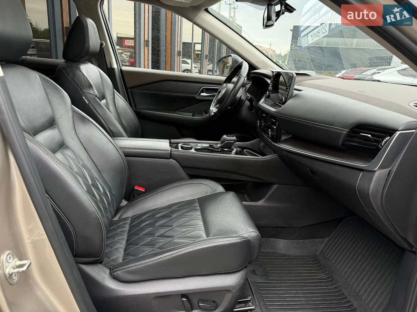 2020 Nissan Rogue - мініатюра 23