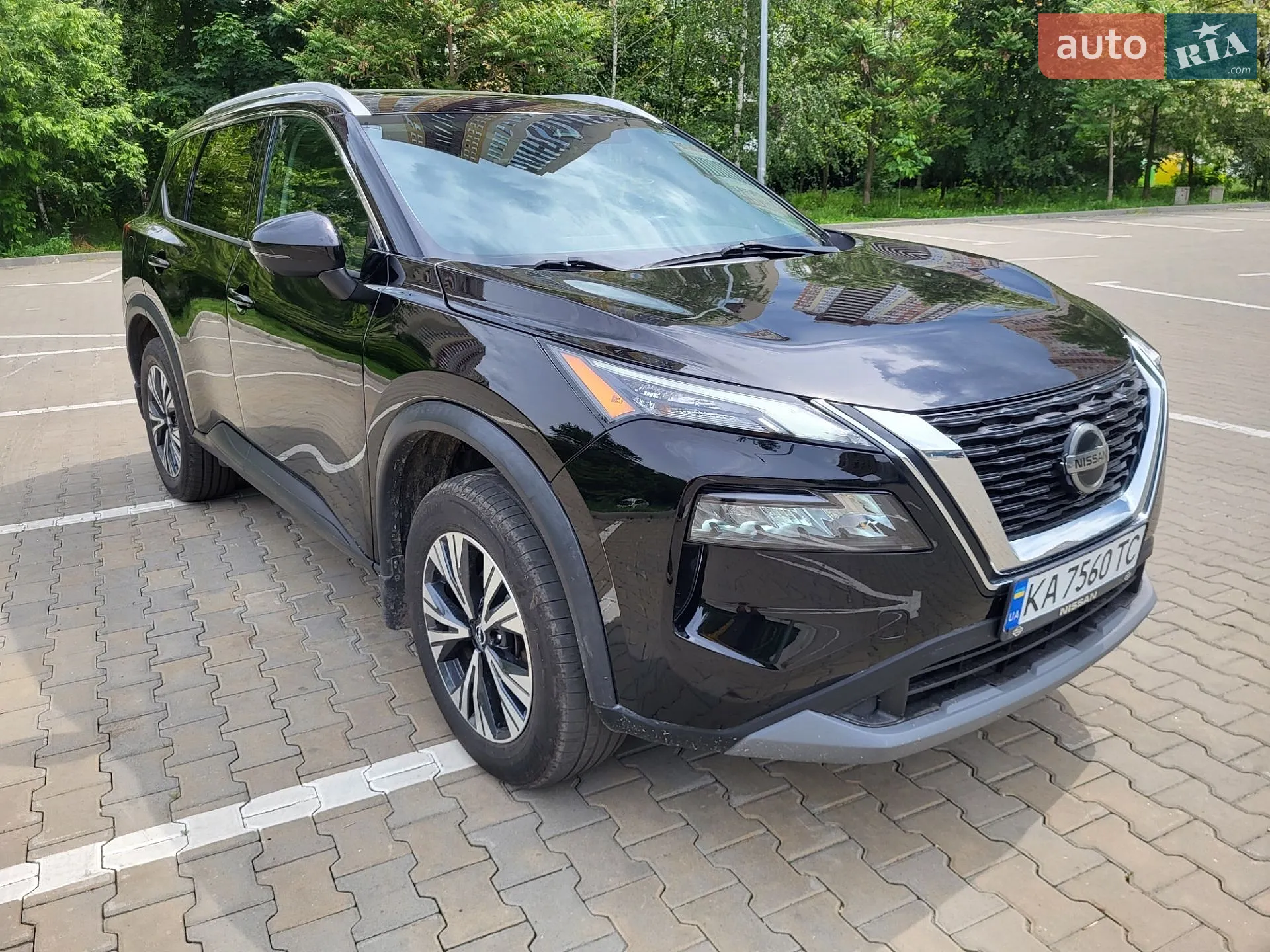 2021 Nissan Rogue - мініатюра 2