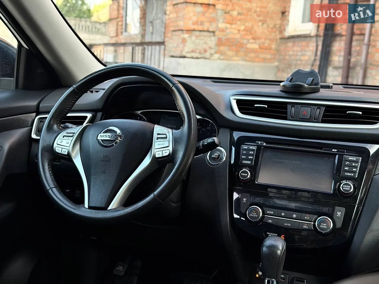 2016 Nissan Rogue - мініатюра 16