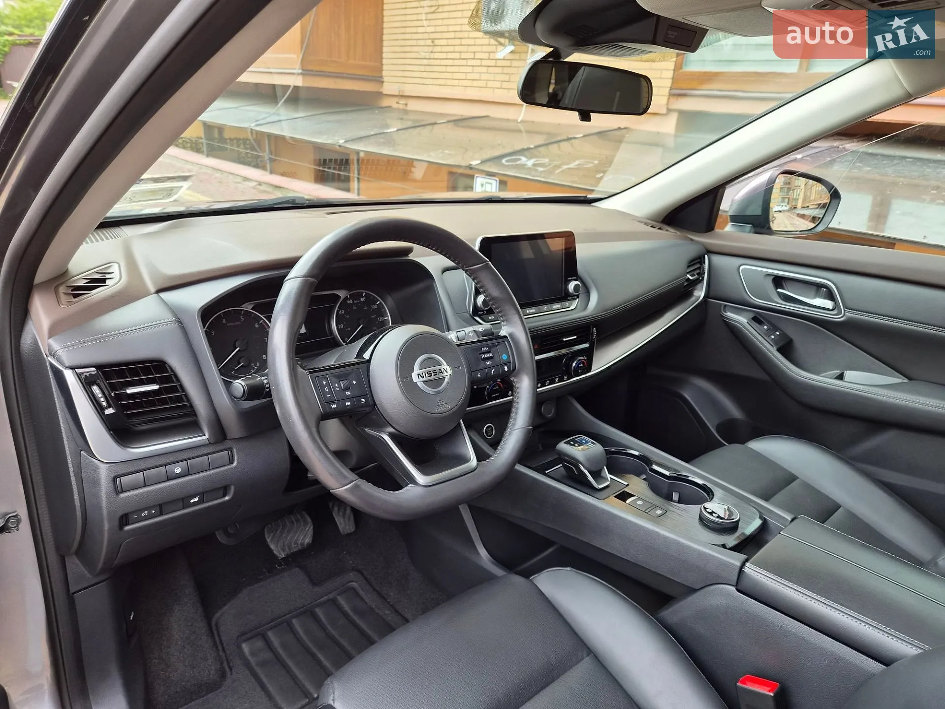 2021 Nissan Rogue - мініатюра 16