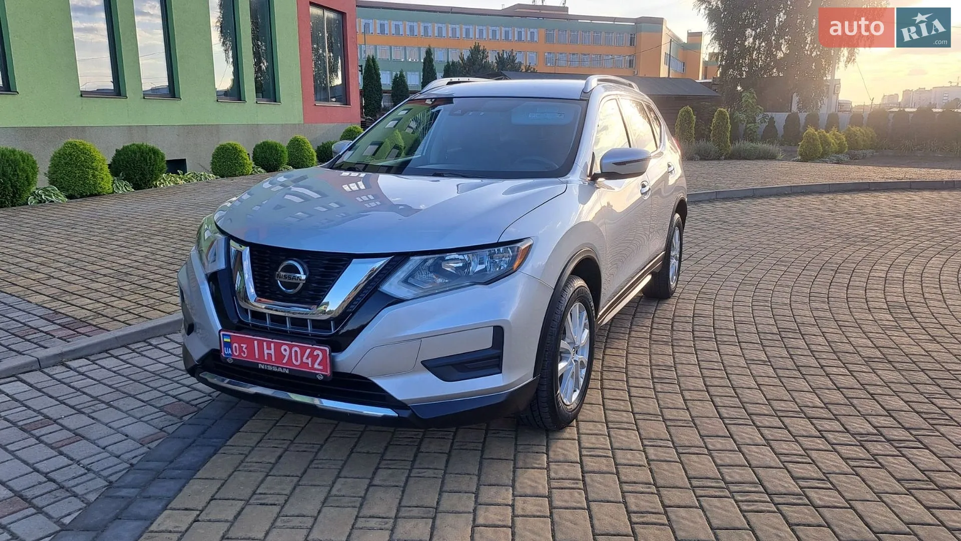 2019 Nissan Rogue - мініатюра 4