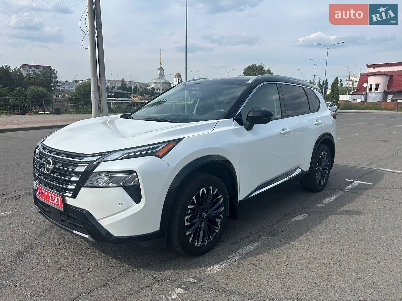 2024 Nissan Rogue - фото 1