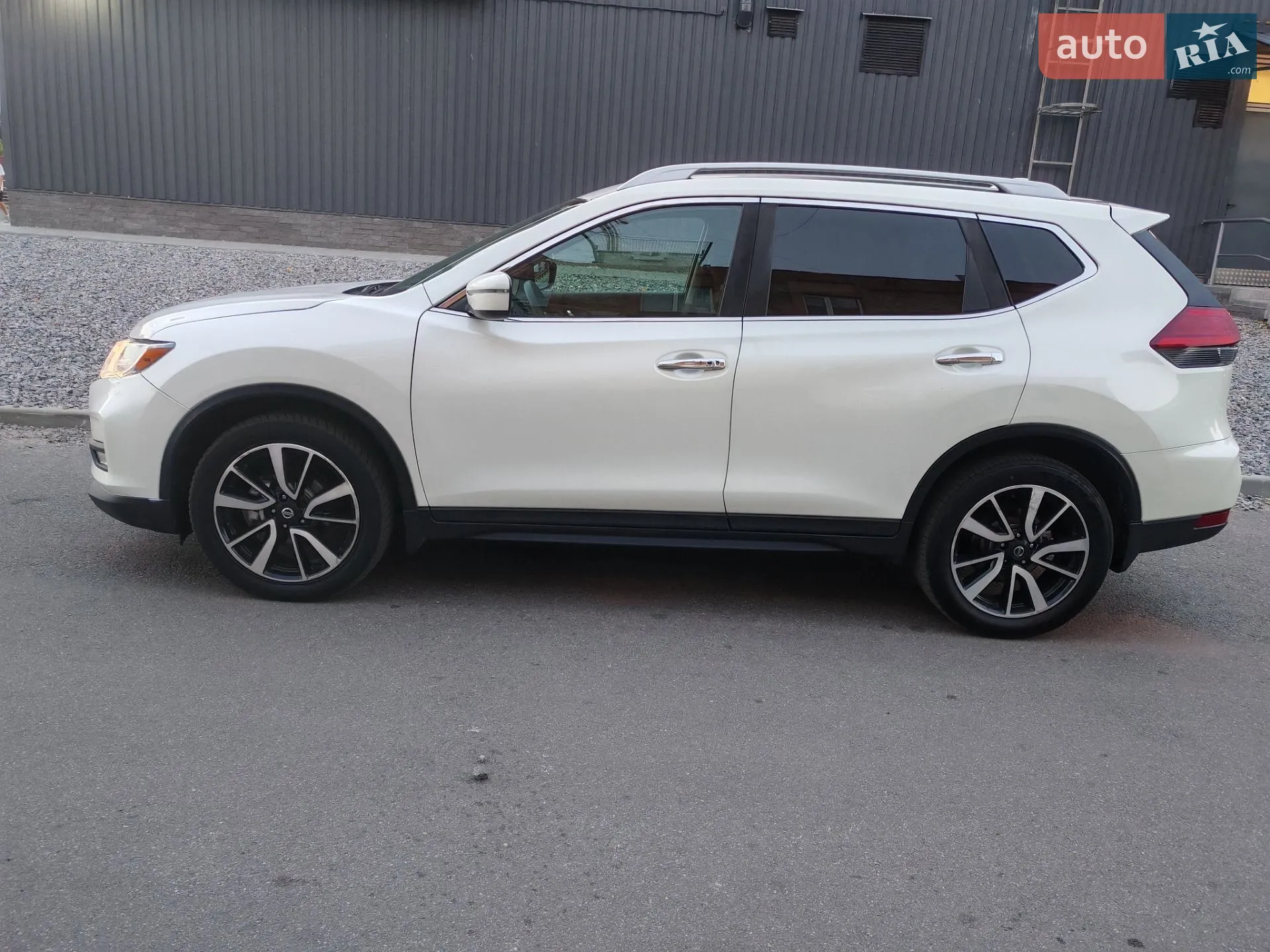 2017 Nissan Rogue - мініатюра 5