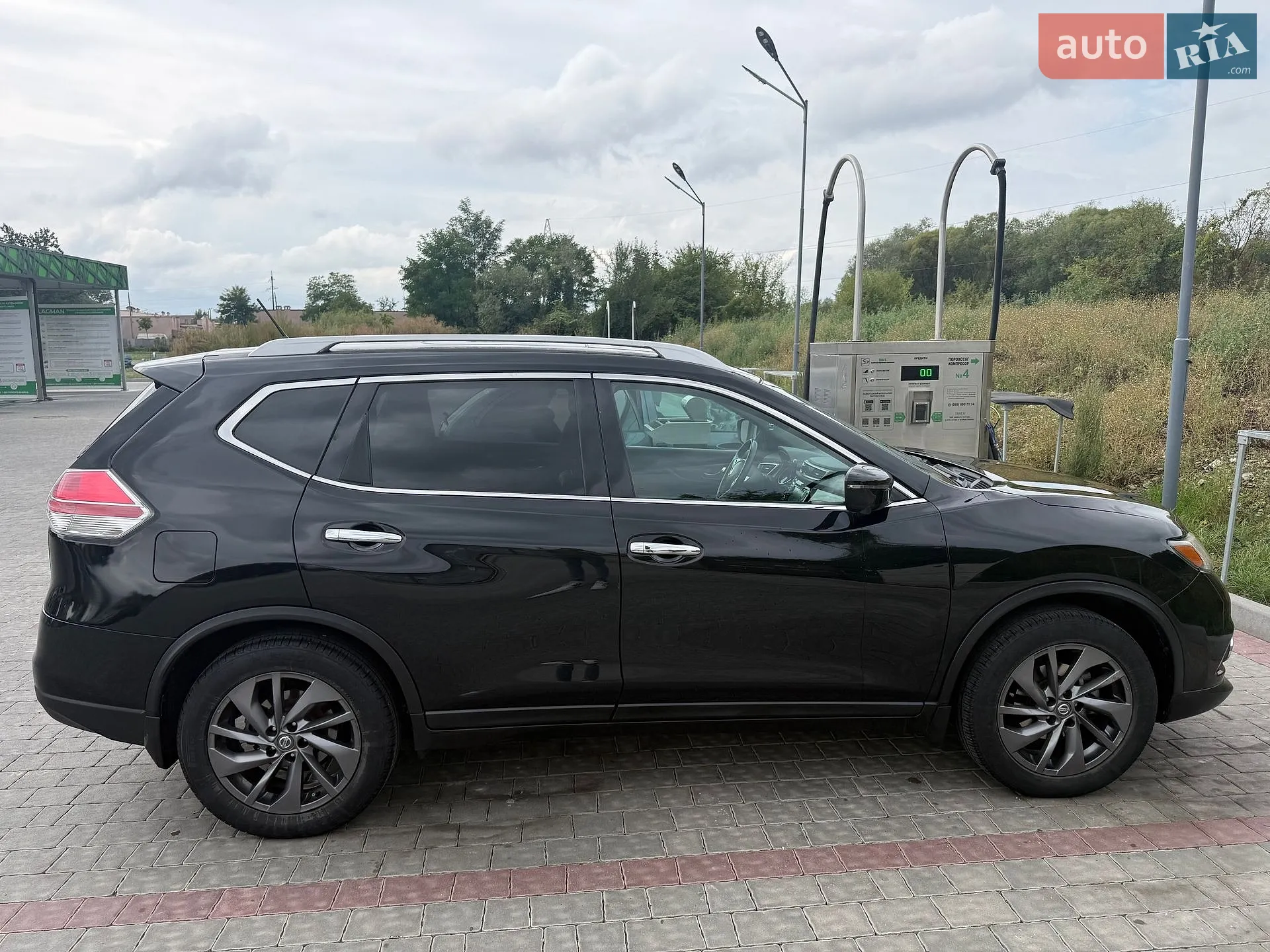 2016 Nissan Rogue - мініатюра 3