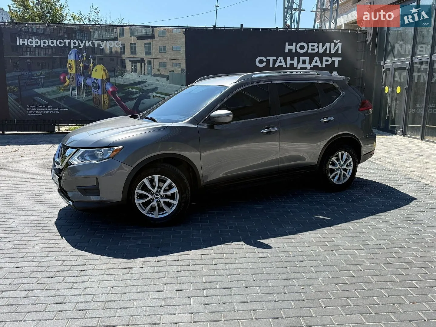2017 Nissan Rogue - мініатюра 4