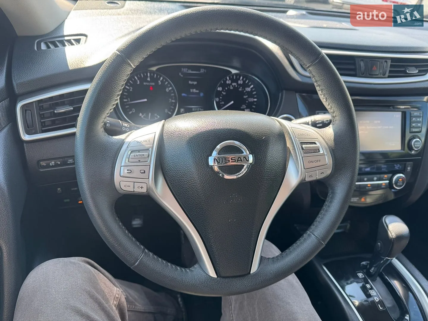 2016 Nissan Rogue - мініатюра 31