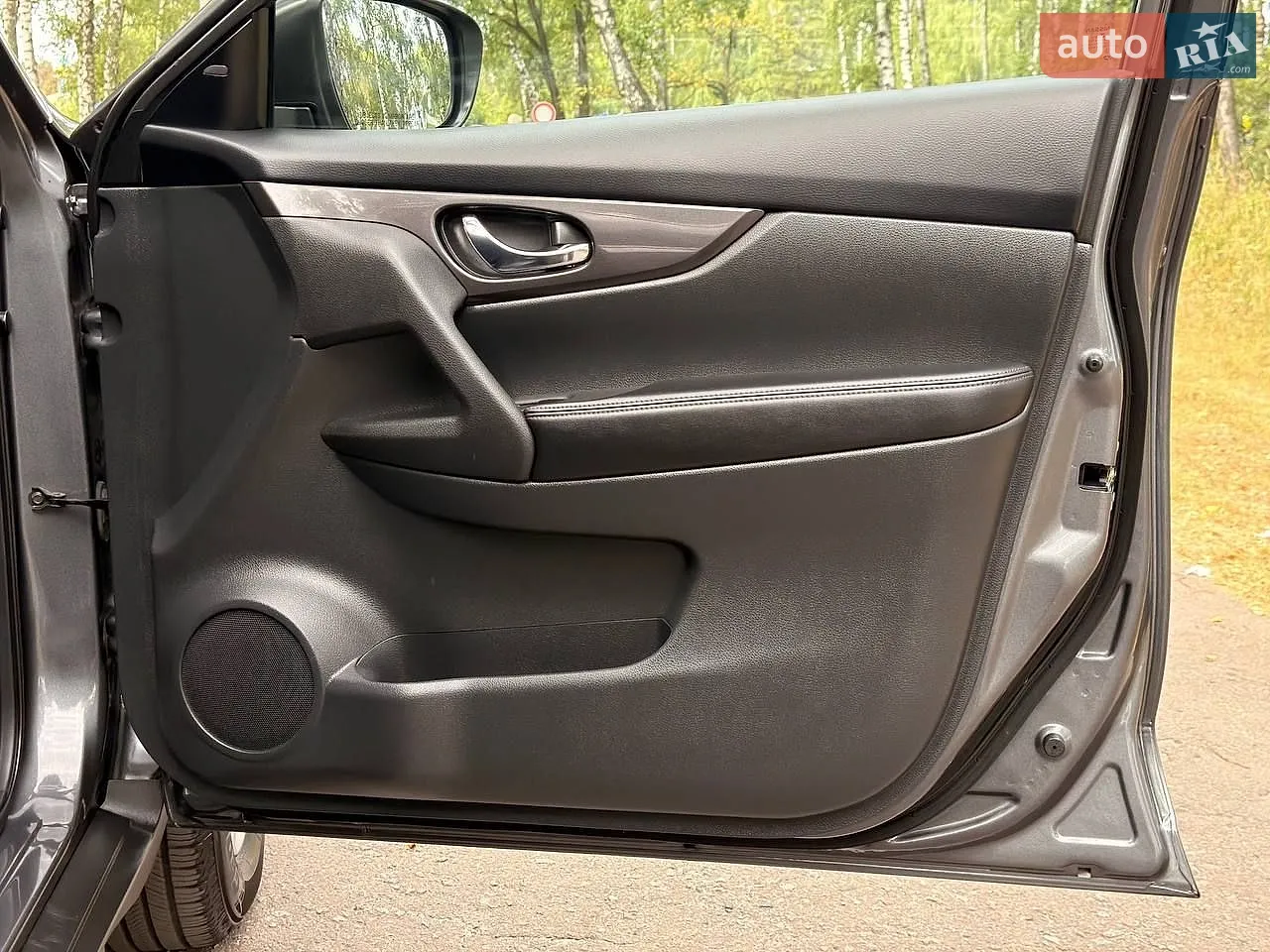 2019 Nissan Rogue - мініатюра 32