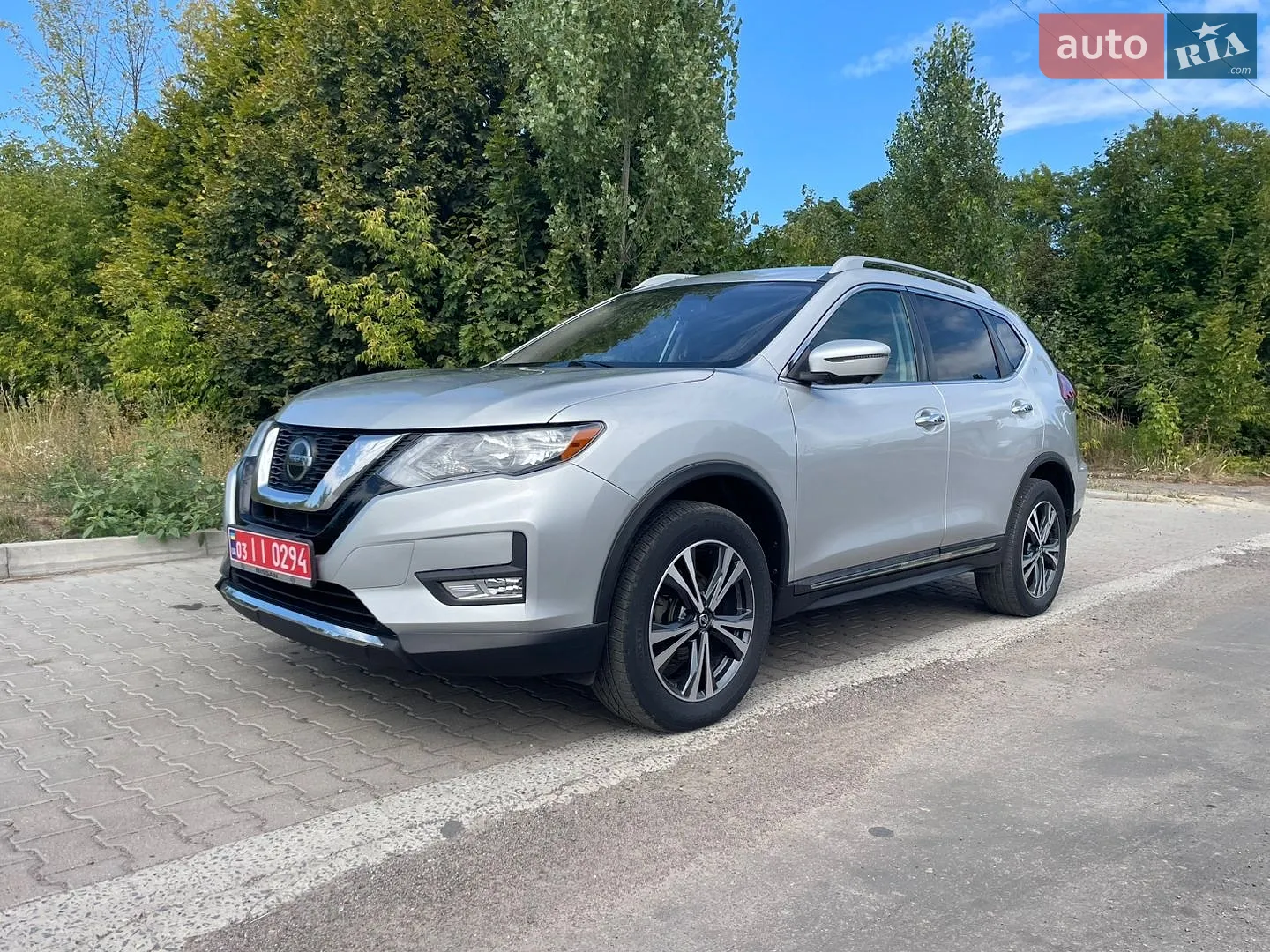 2018 Nissan Rogue - мініатюра 2