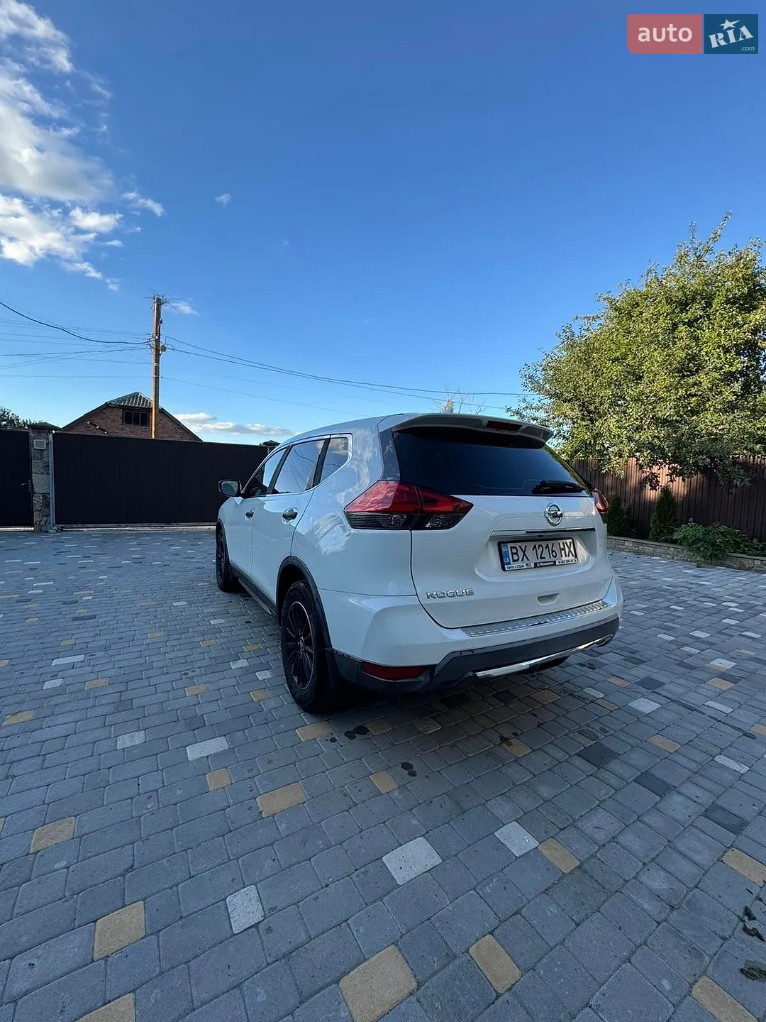 2017 Nissan Rogue - мініатюра 9